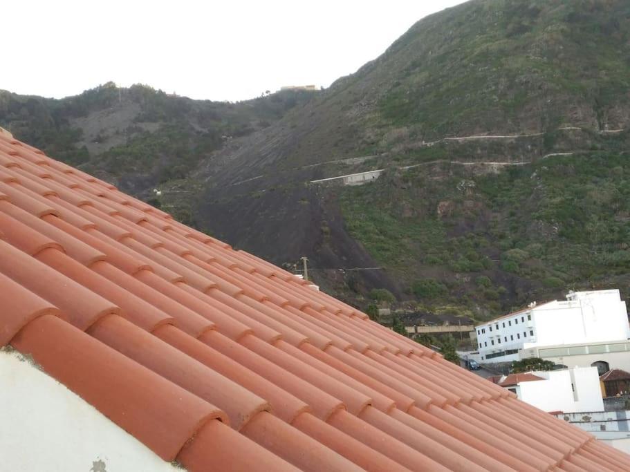 Apartment Atico Con Terraza Anexa, Garachico. *